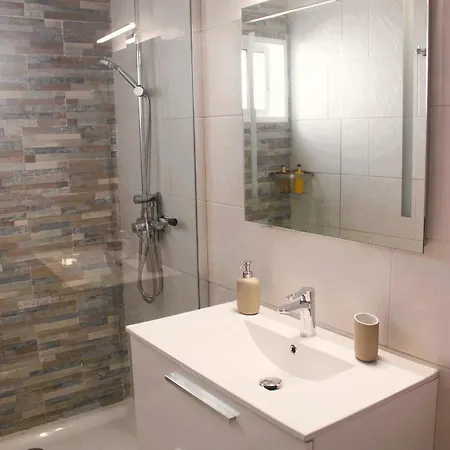 Holiday home 2br Terrace - 10 Min Walk To The *